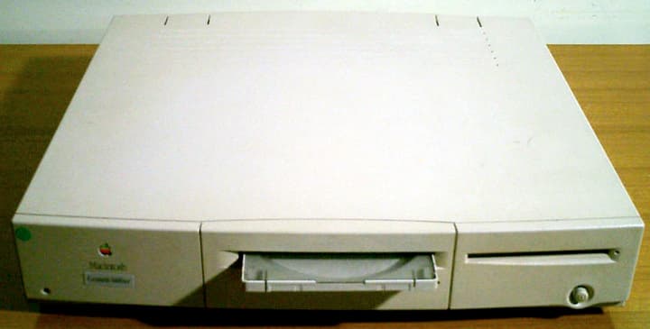 Macintosh Quadra 660AV — reference photo