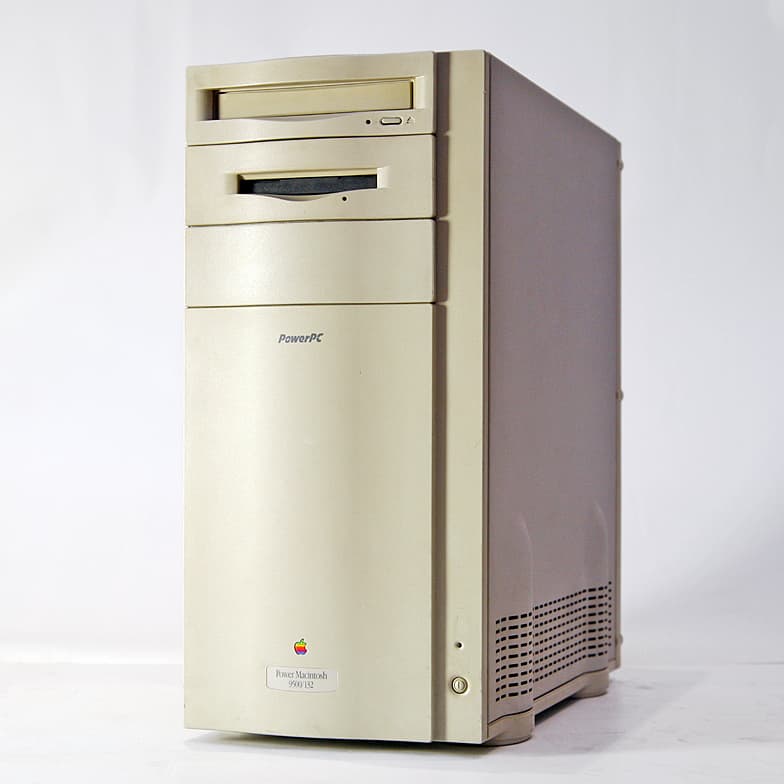 Power Macintosh 9500 — reference photo