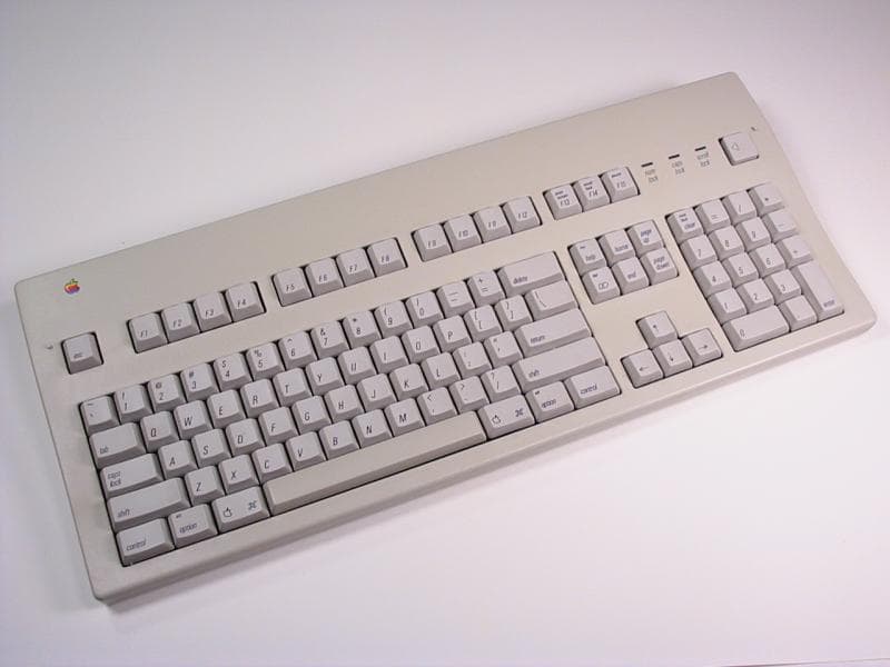 Apple Extended Keyboard — reference photo