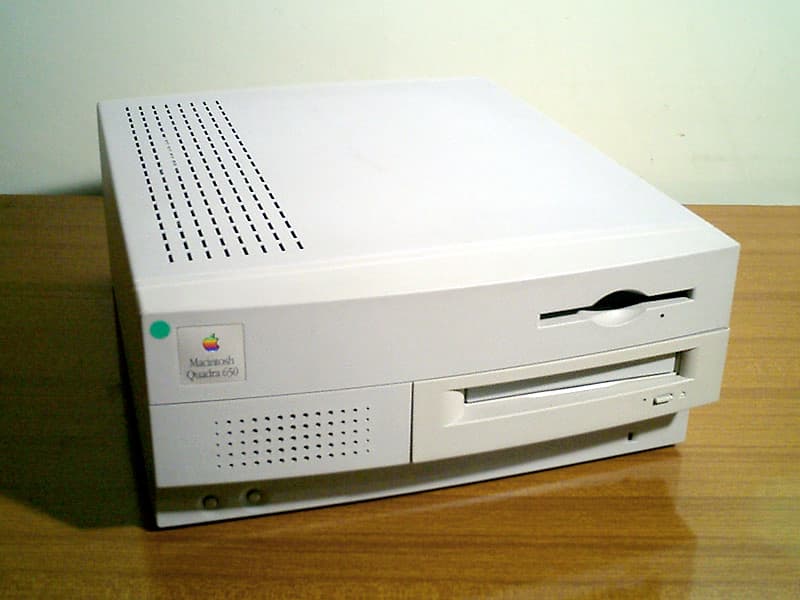 Macintosh Quadra 650 — reference photo