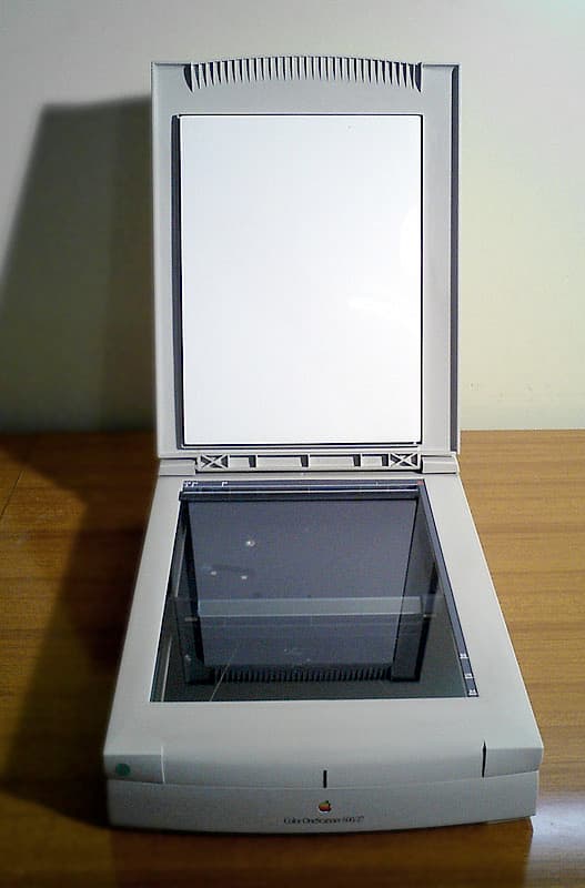 Apple Color OneScanner 600/27 — reference photo