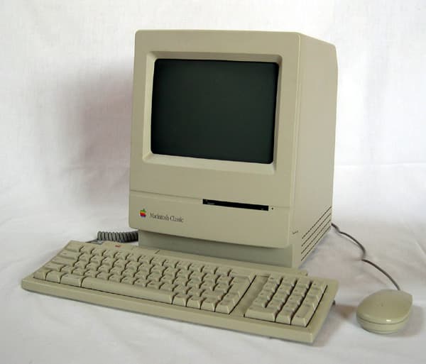 Macintosh Classic — reference photo