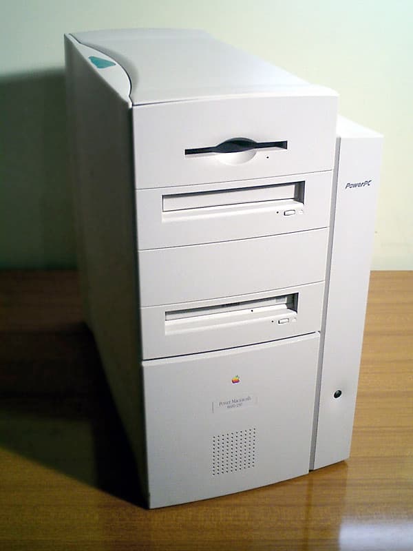 Power Macintosh 8600 — reference photo