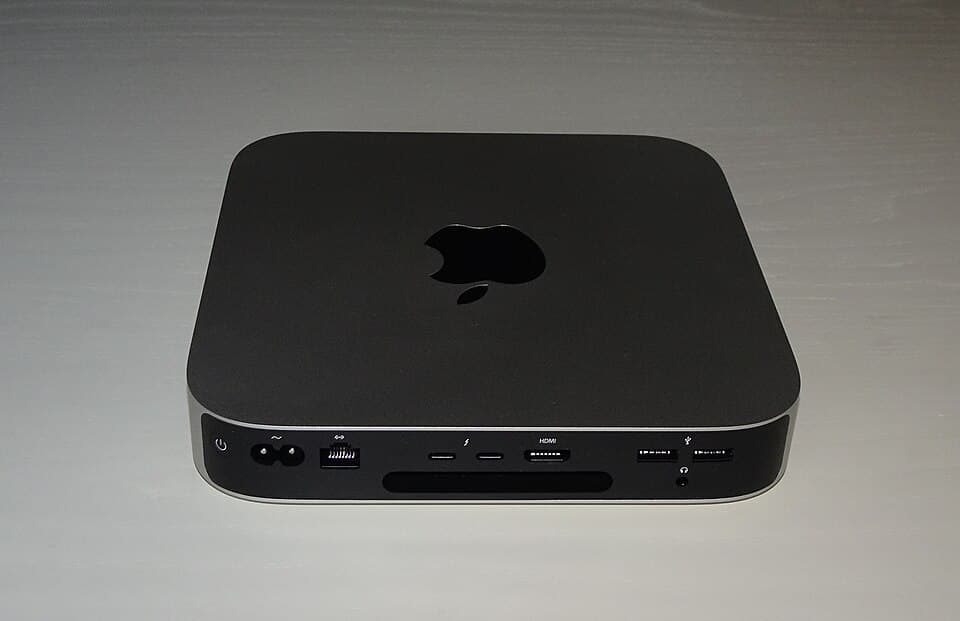 Mac mini (M2, 2023) — reference photo
