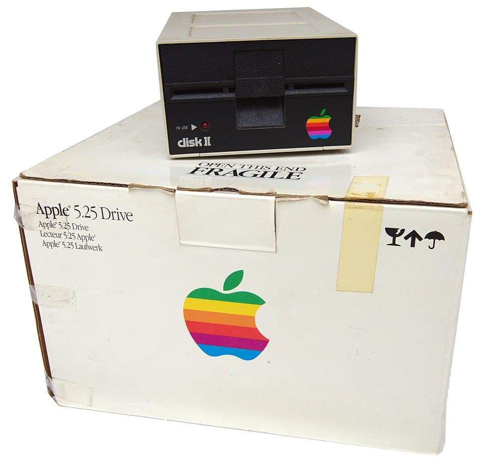Apple 5.25 Drive — reference photo