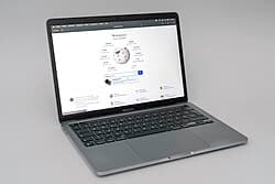 MacBook Pro 13″ (M2, 2022) — reference photo