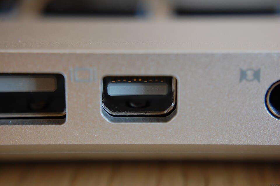 Mac mini (Early/Late 2009) — reference photo