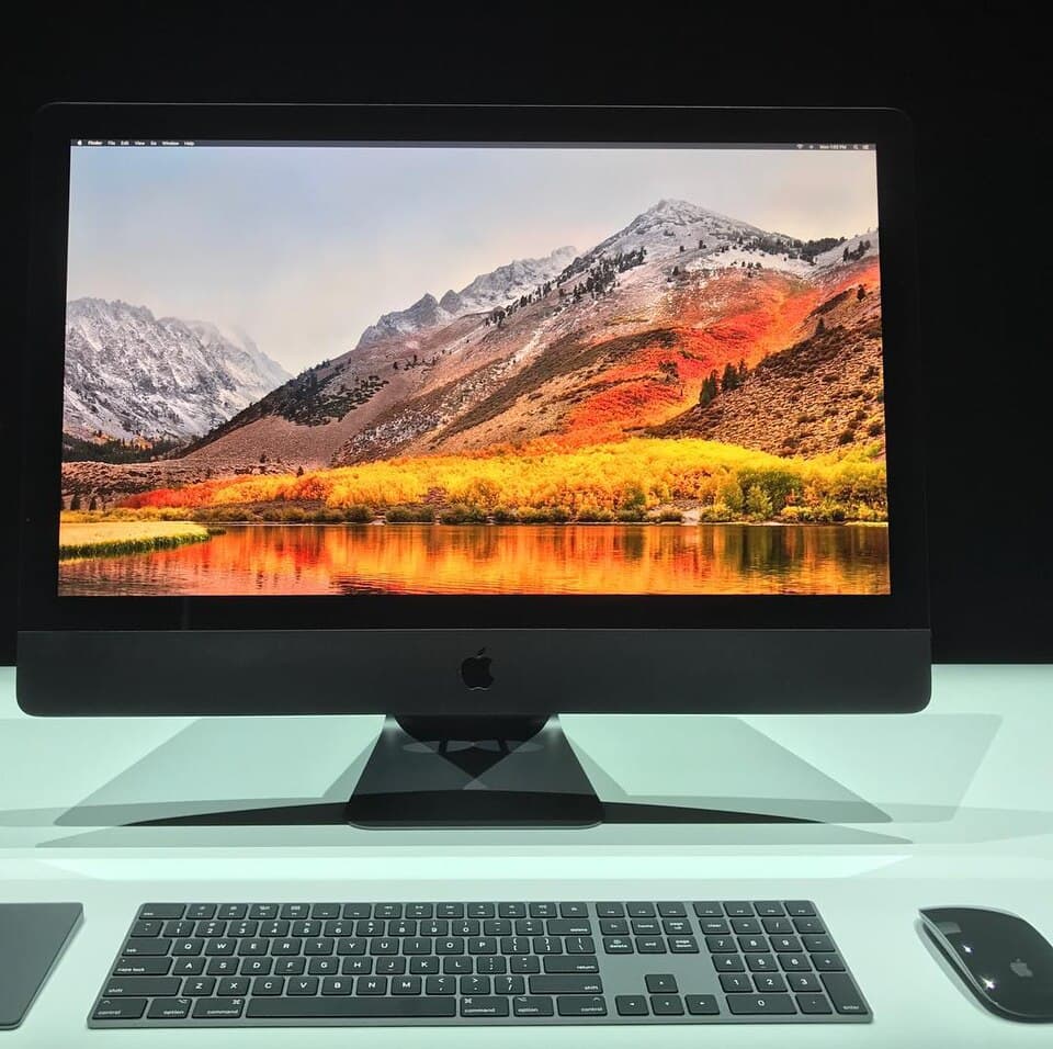 iMac Pro (2017) — reference photo