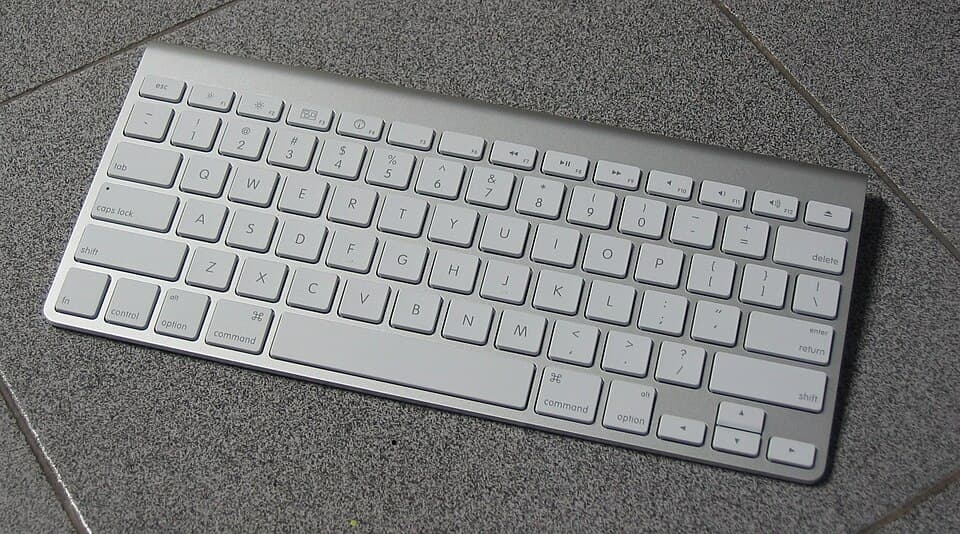 Apple Wireless Keyboard (Aluminum) — reference photo