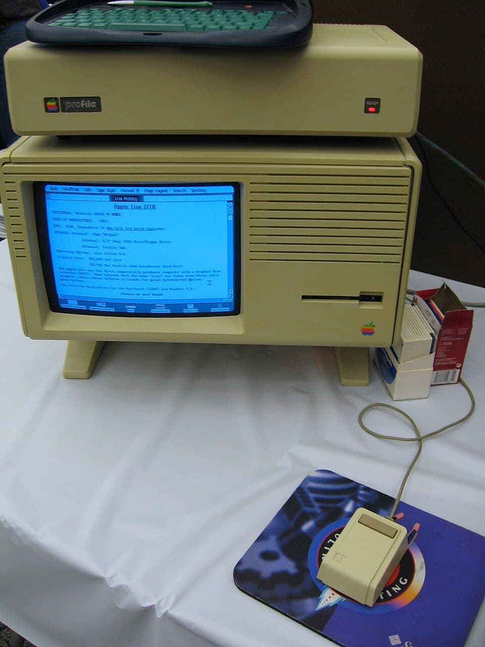 Apple ProFile 5 MB — reference photo