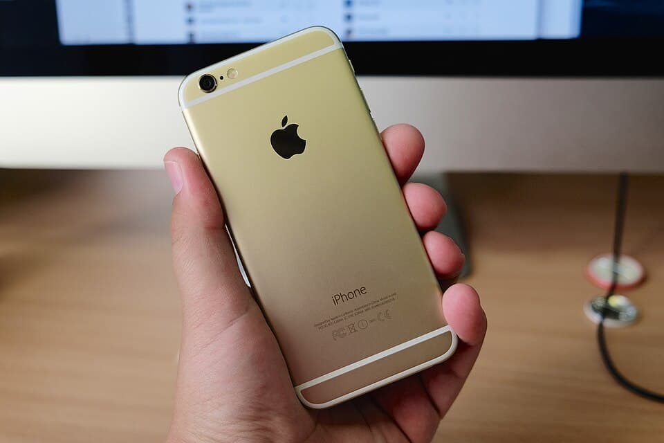 iPhone 6 — reference photo