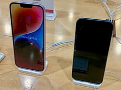 iPhone 14 Plus — reference photo
