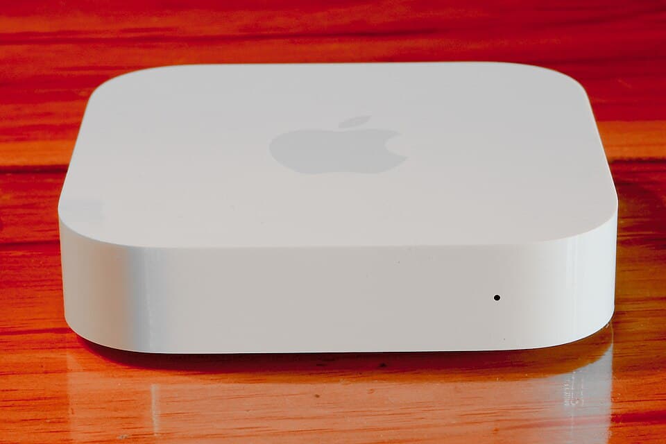 AirPort Express (2nd gen, 2012) — reference photo