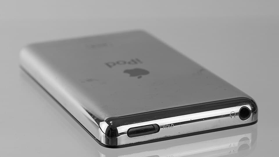 iPod Classic (7th gen) — reference photo