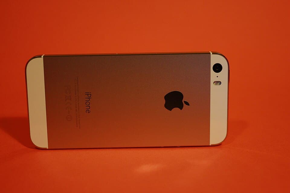 iPhone 5s — reference photo