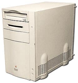 Macintosh Quadra 800 — reference photo
