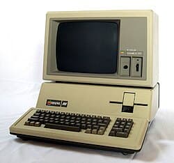 Apple Monitor /// — reference photo